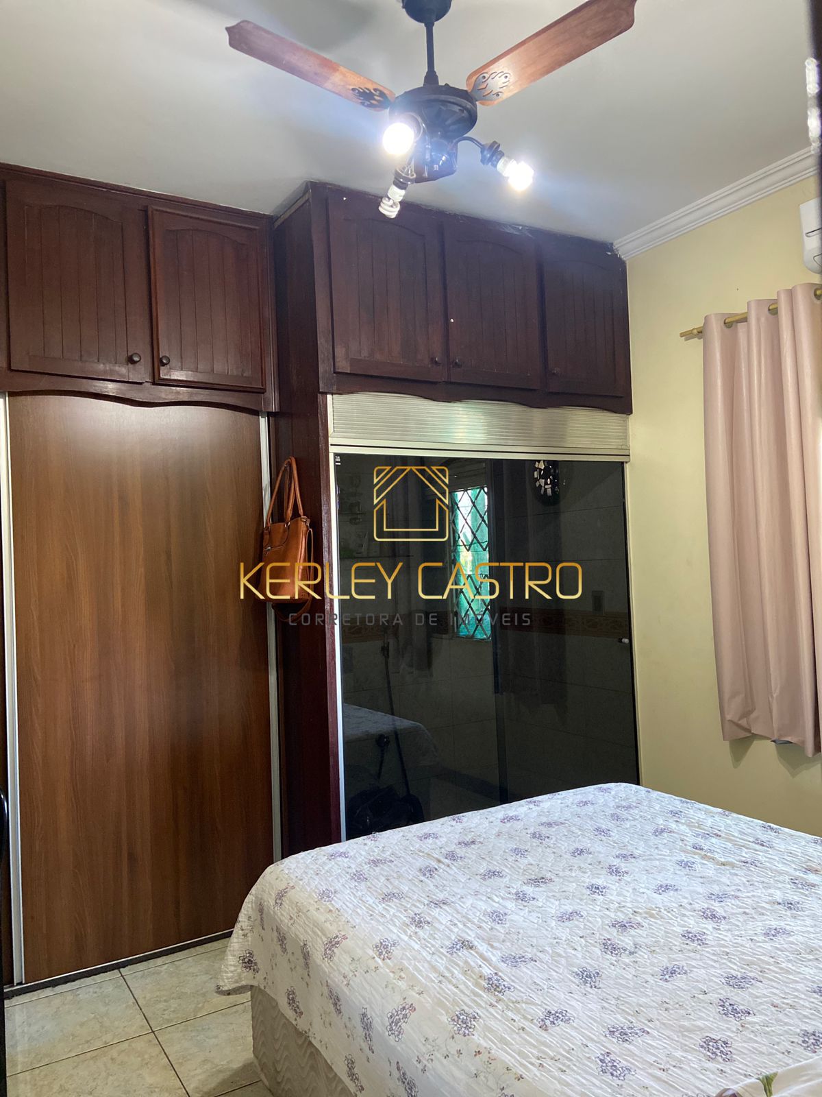 CASA NO BAIRRO NOSSA SENHORA DAS GRAÇAS 